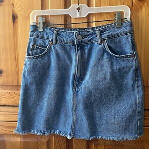 Topshop Moto Denim Raw Hem Mini Skirt US Size 6